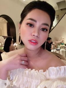 Trang điểm tại nhà giá rẻ - trang điểm tại nhà quận 5 - trang điểm tại nhà tân bình 